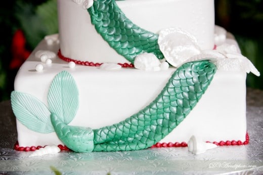 Wedding Cake Wednesday The Little Mermaid Edition Disney Weddings Be Sure To Tune In On Friday As I Share The Rest Of Rachael S Ariel Inspired Day Is Anyone Else Craving Frosting Korri Categories Wedding Cake Wednesday