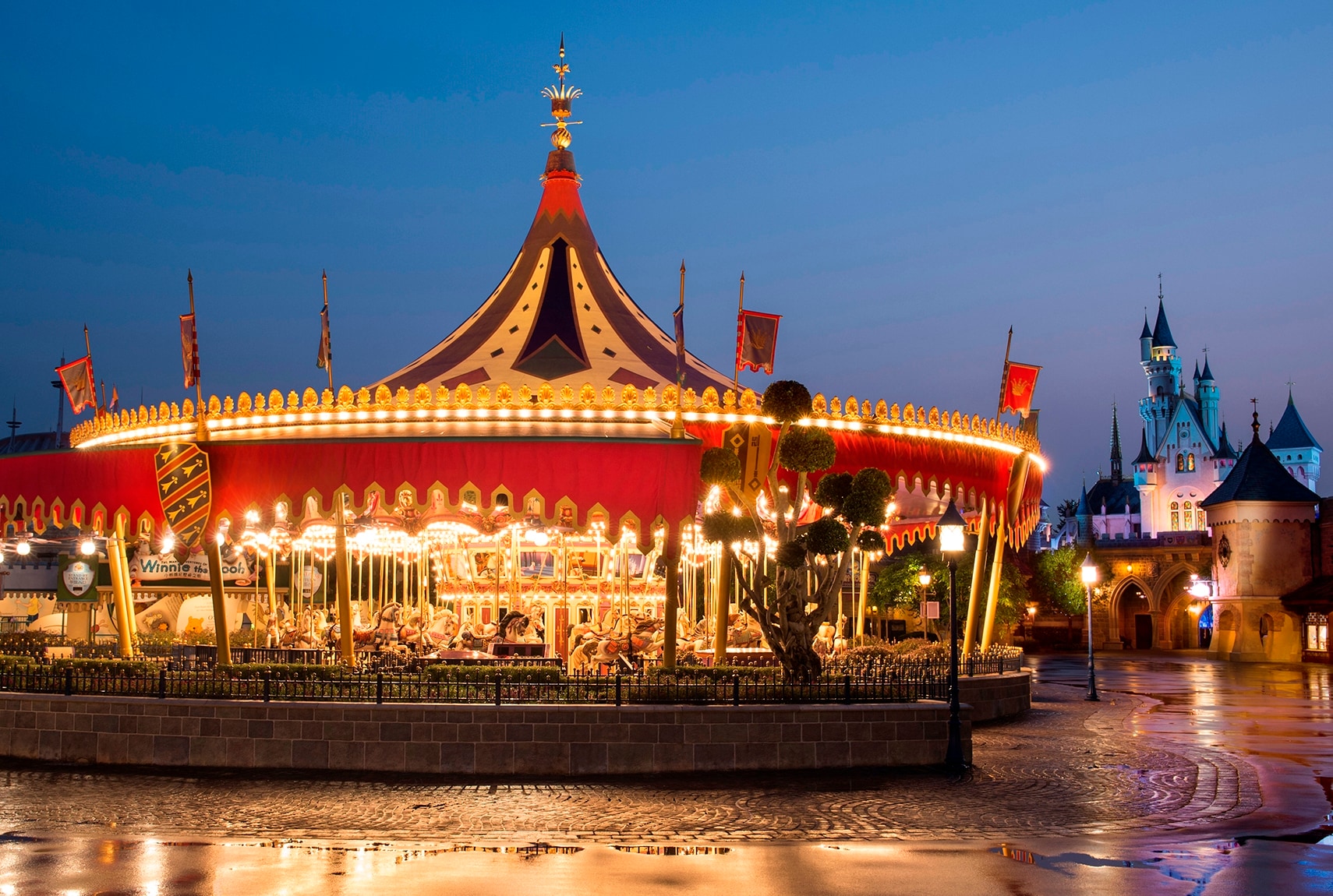 disneyland hong kong tourist spots