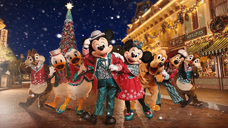 A Disney Christmas Treasure Your Traditions Hong Kong Disneyland